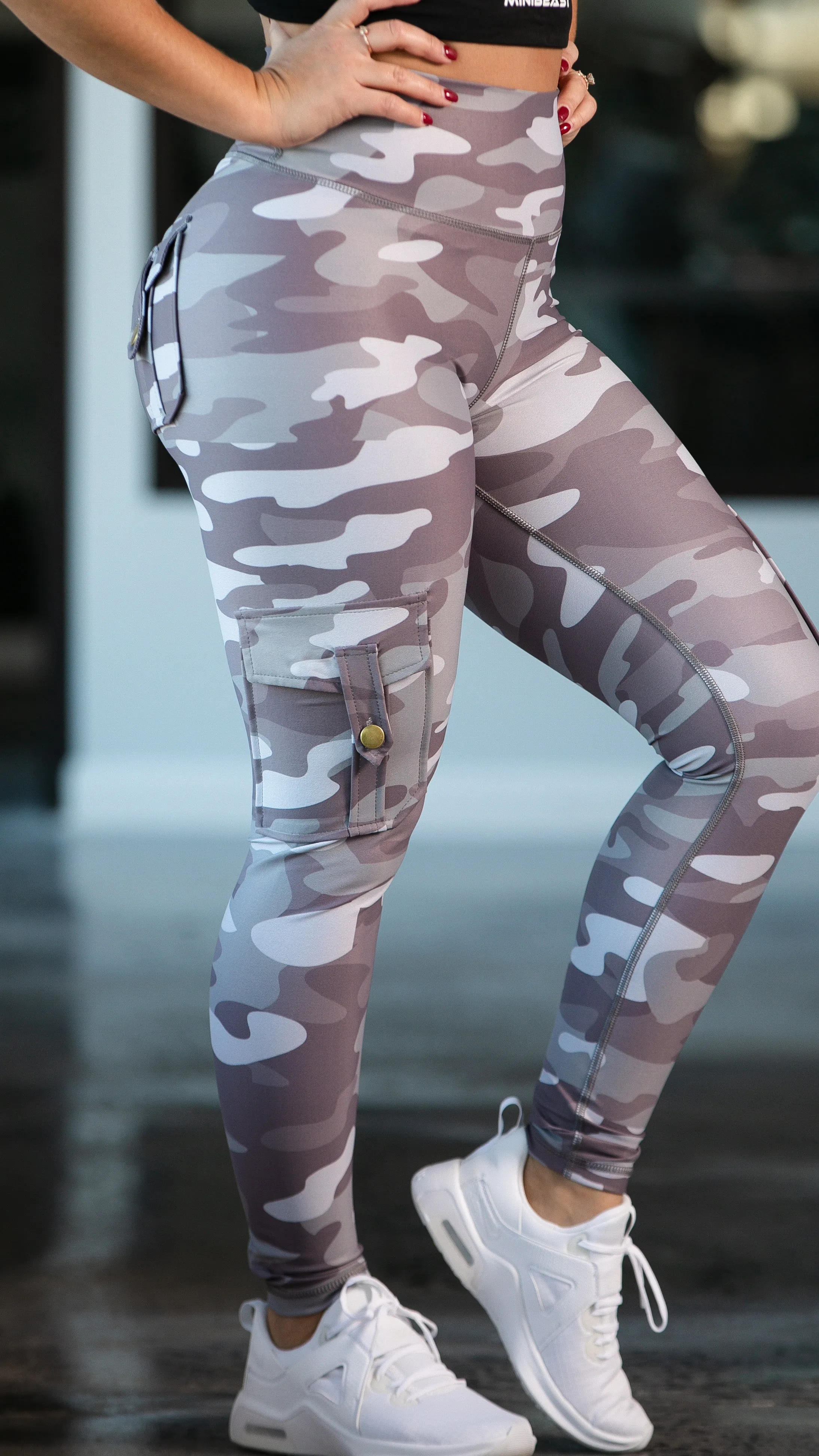 Curve Cargo Leggings