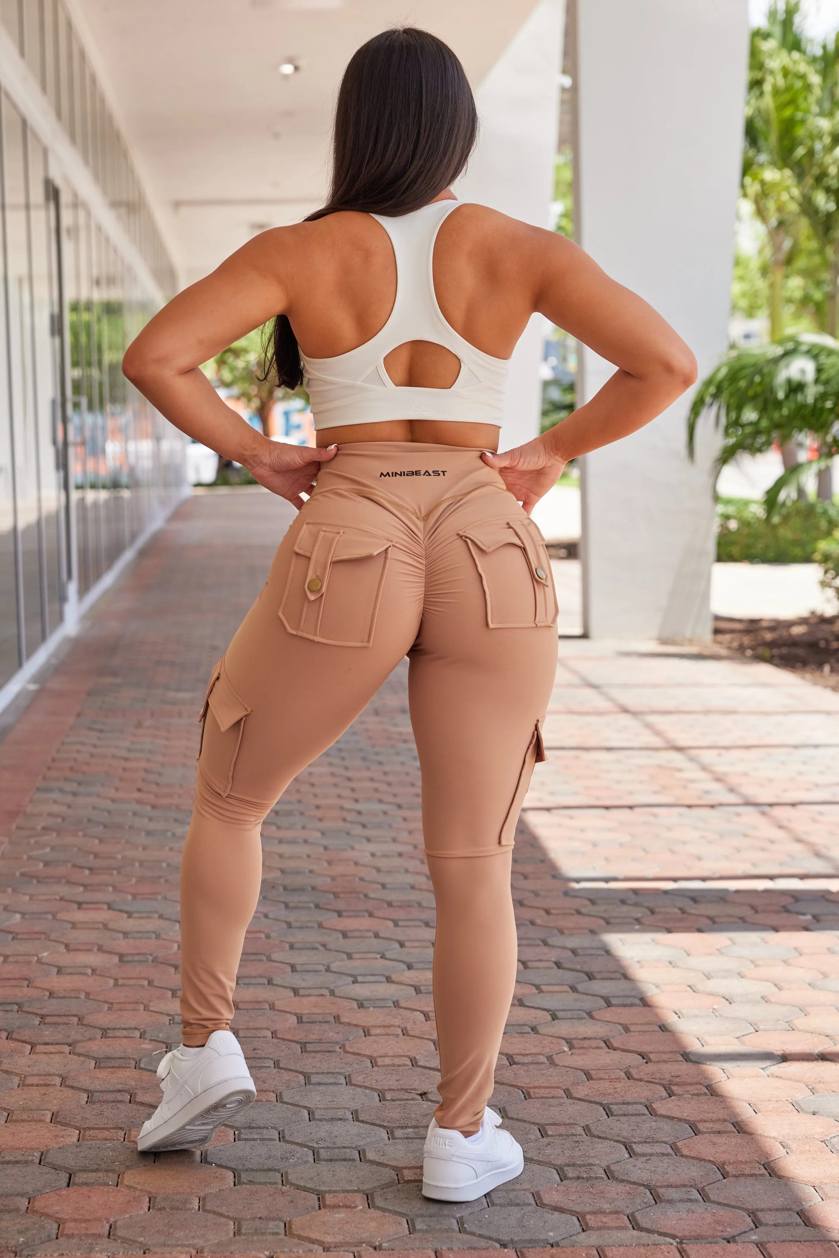 Curve Cargo Leggings