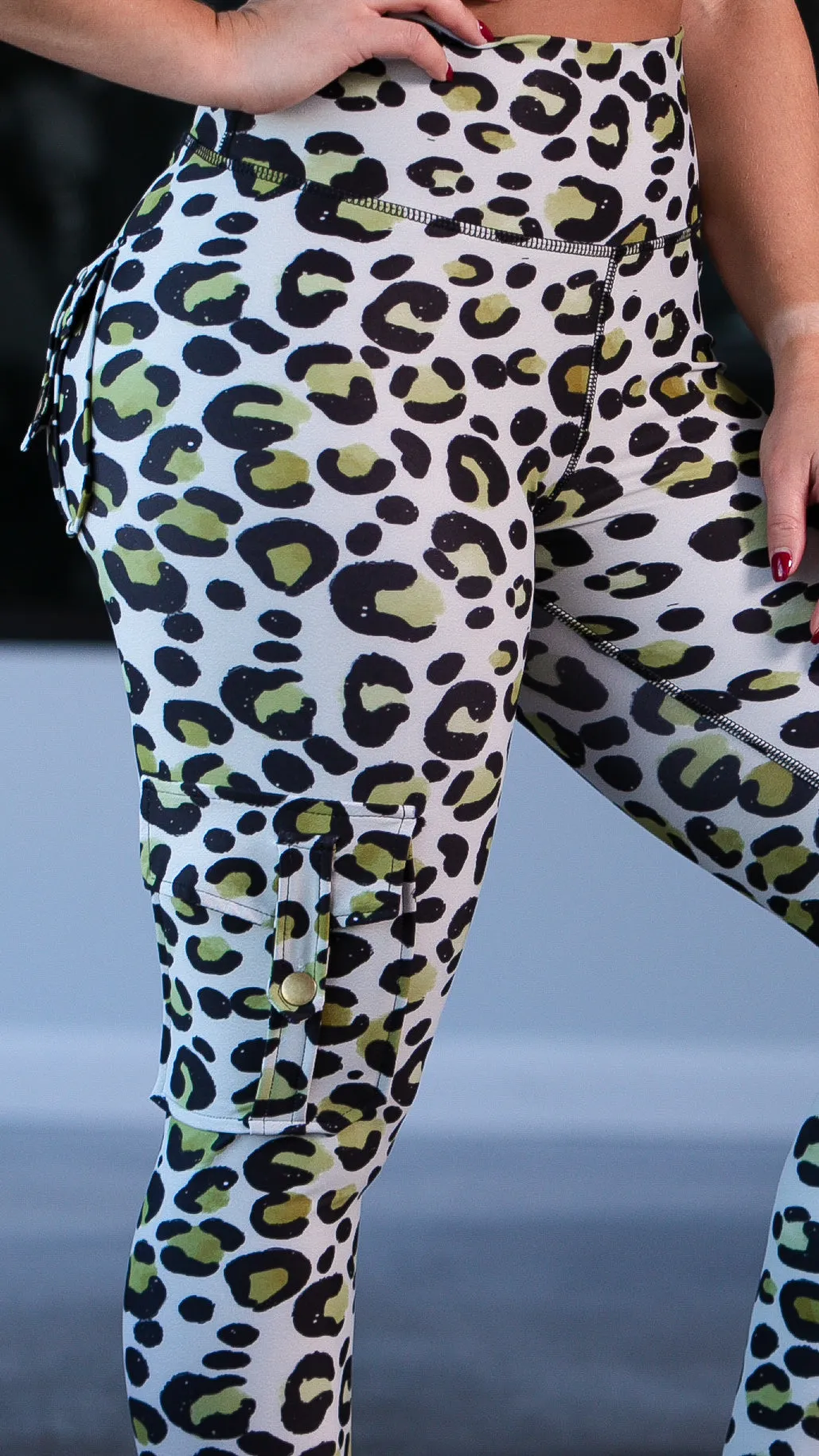 Curve Cargo Leggings