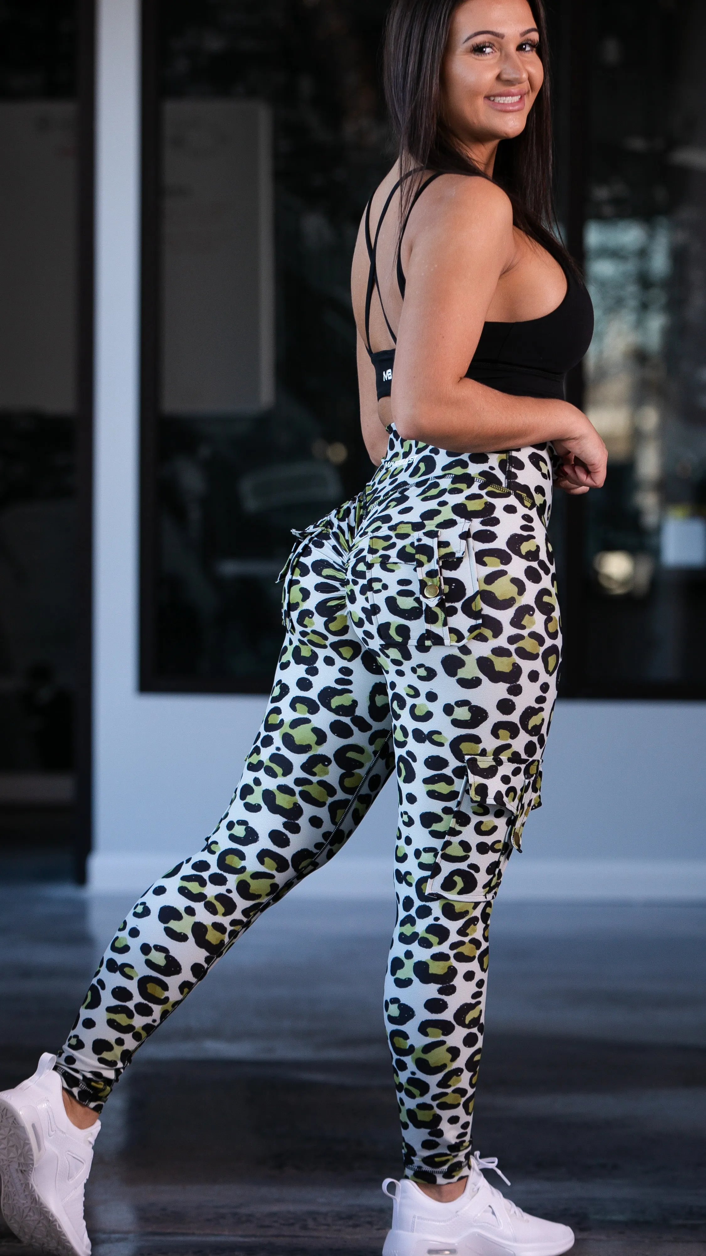 Curve Cargo Leggings