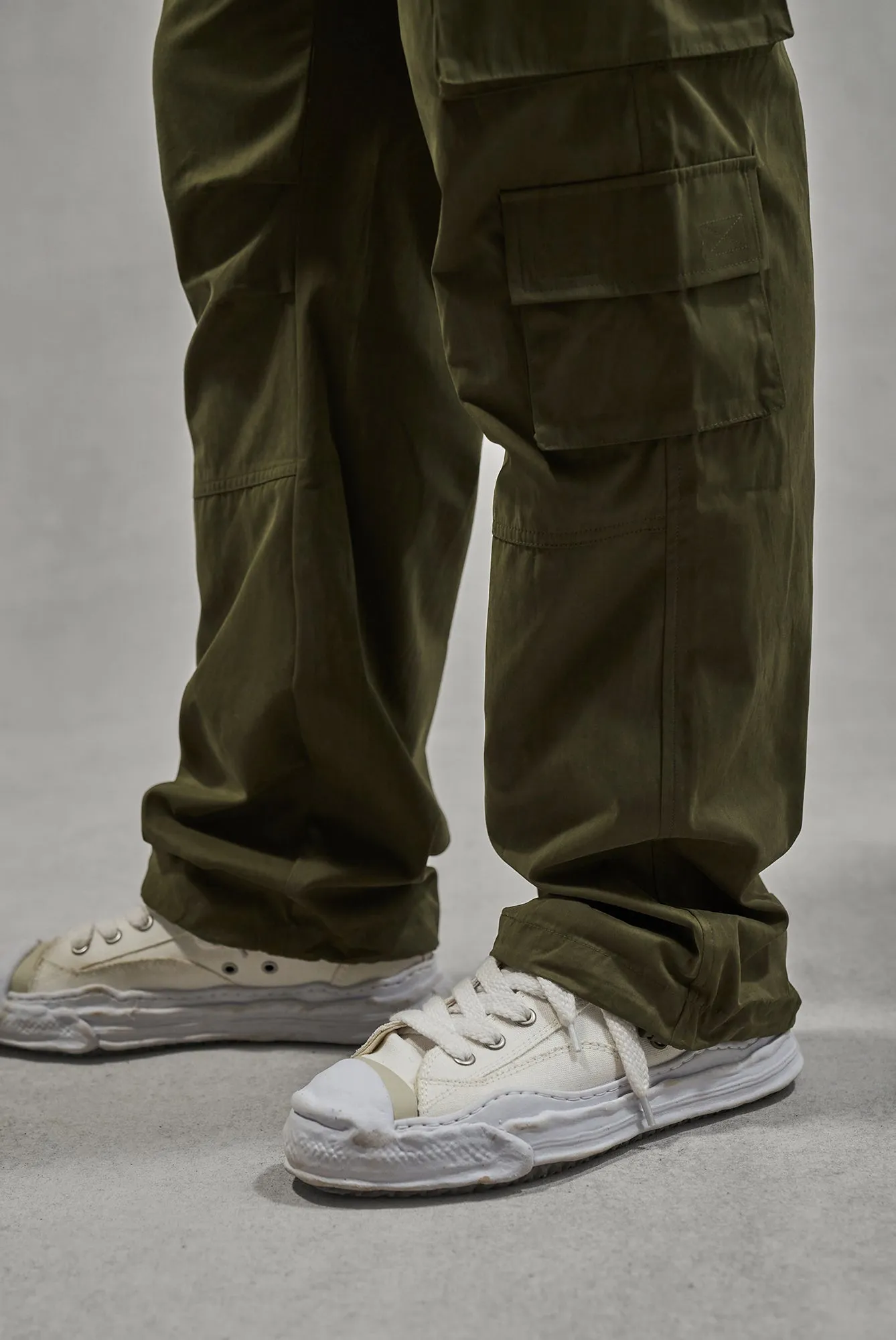 ESSENTIAL CARGO PANTS - KHAKI