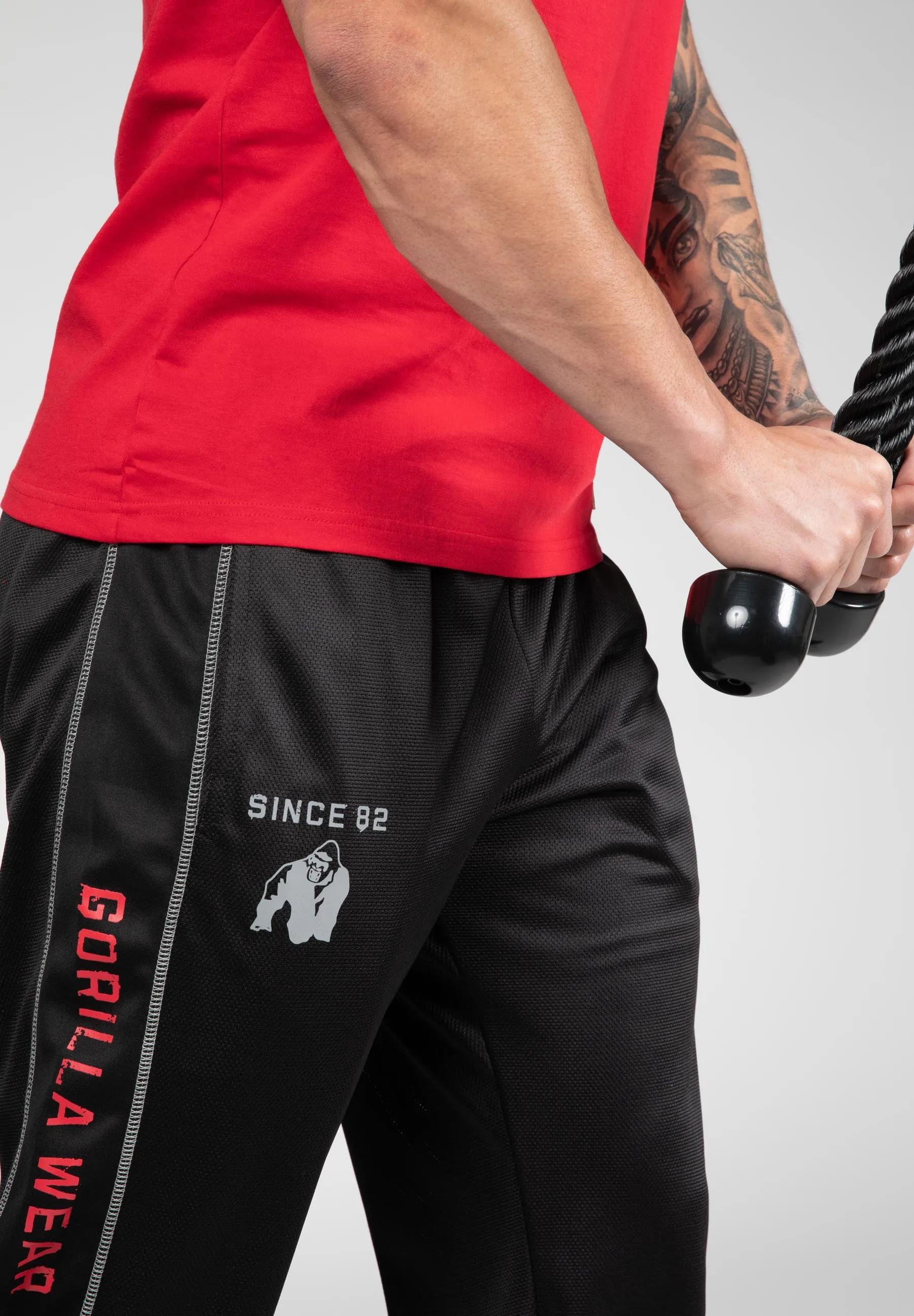 Functional Mesh Pants - Black/Red