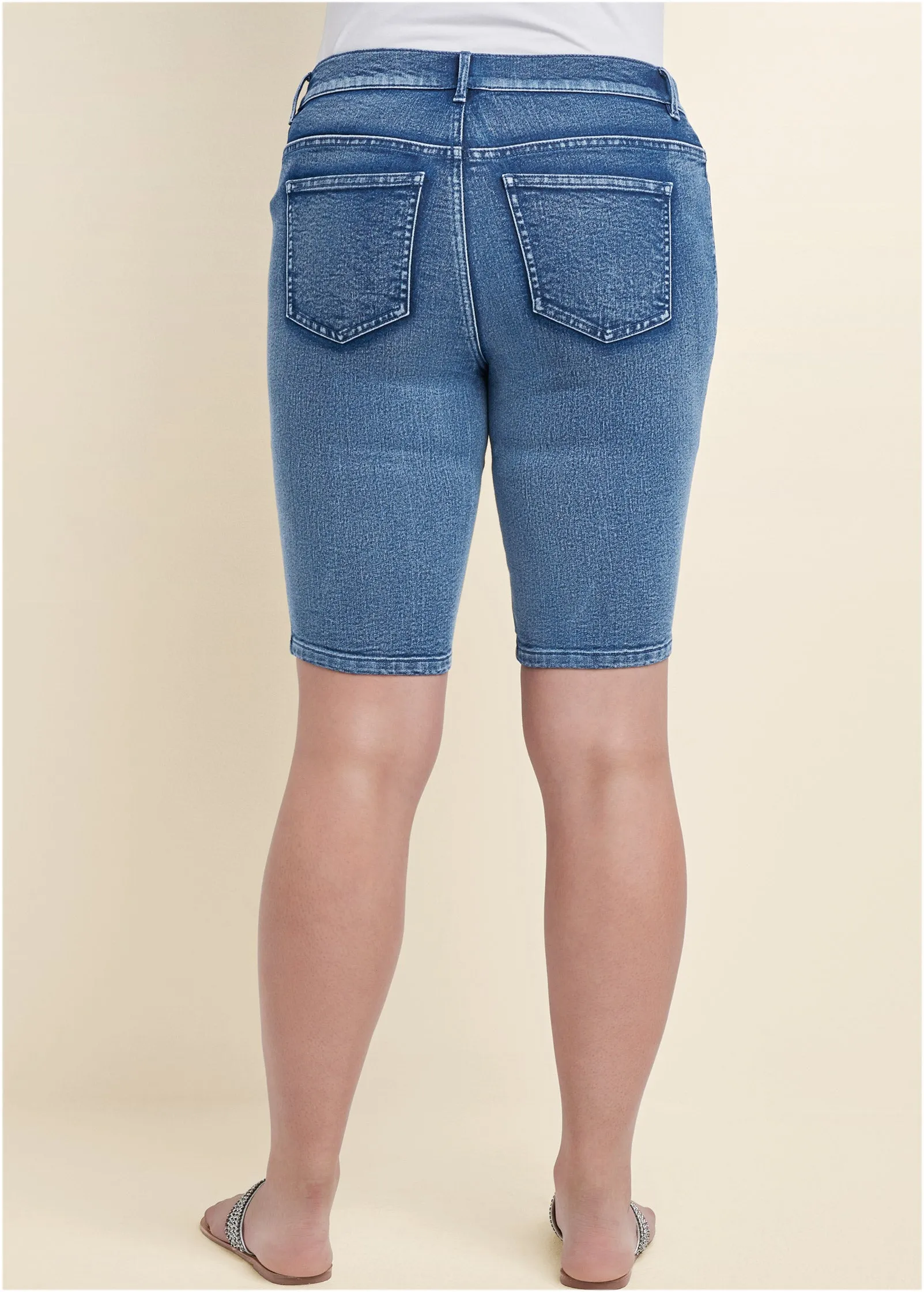 Jean Bermuda Shorts - Medium Wash