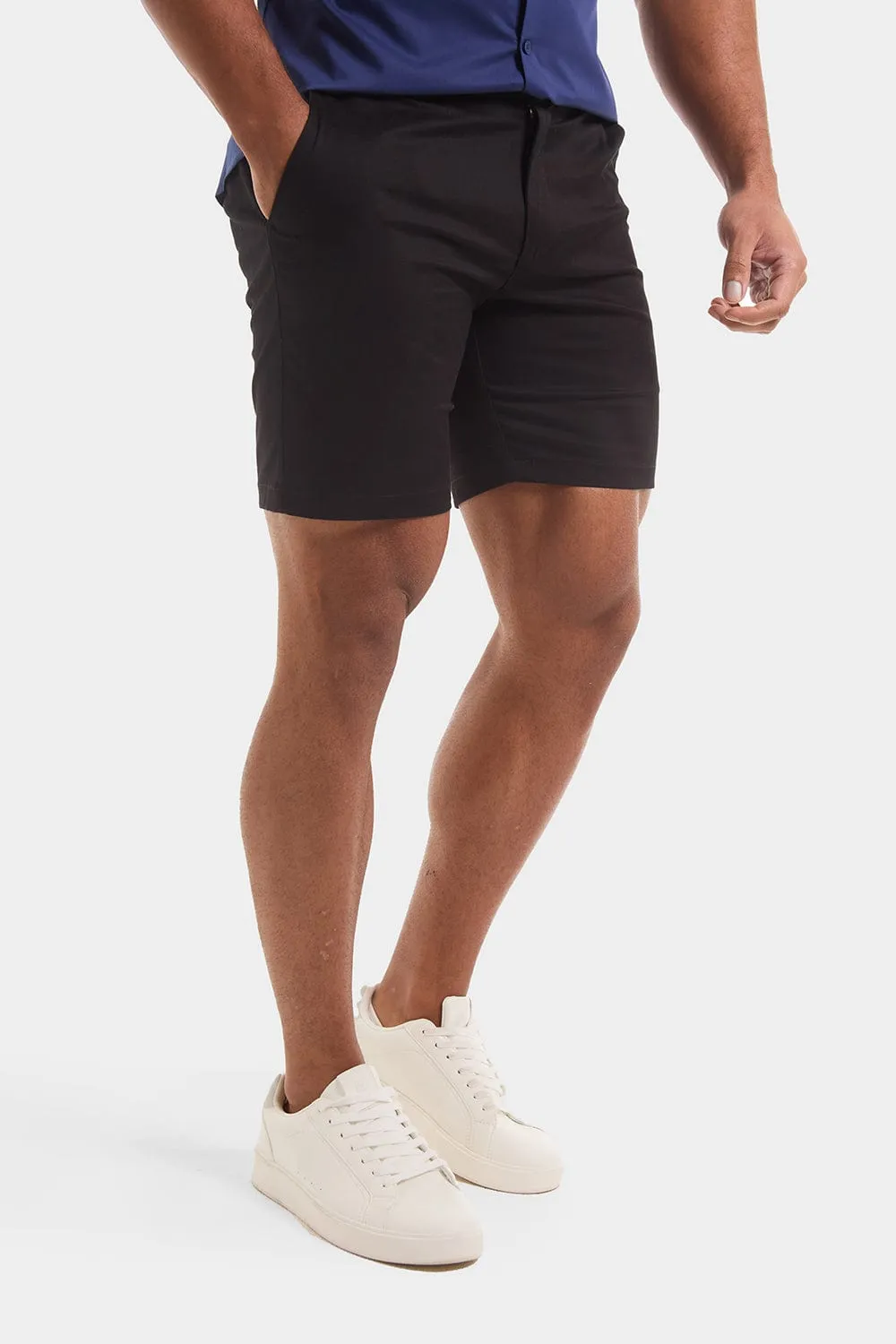 Muscle Fit Chino Shorts in Black