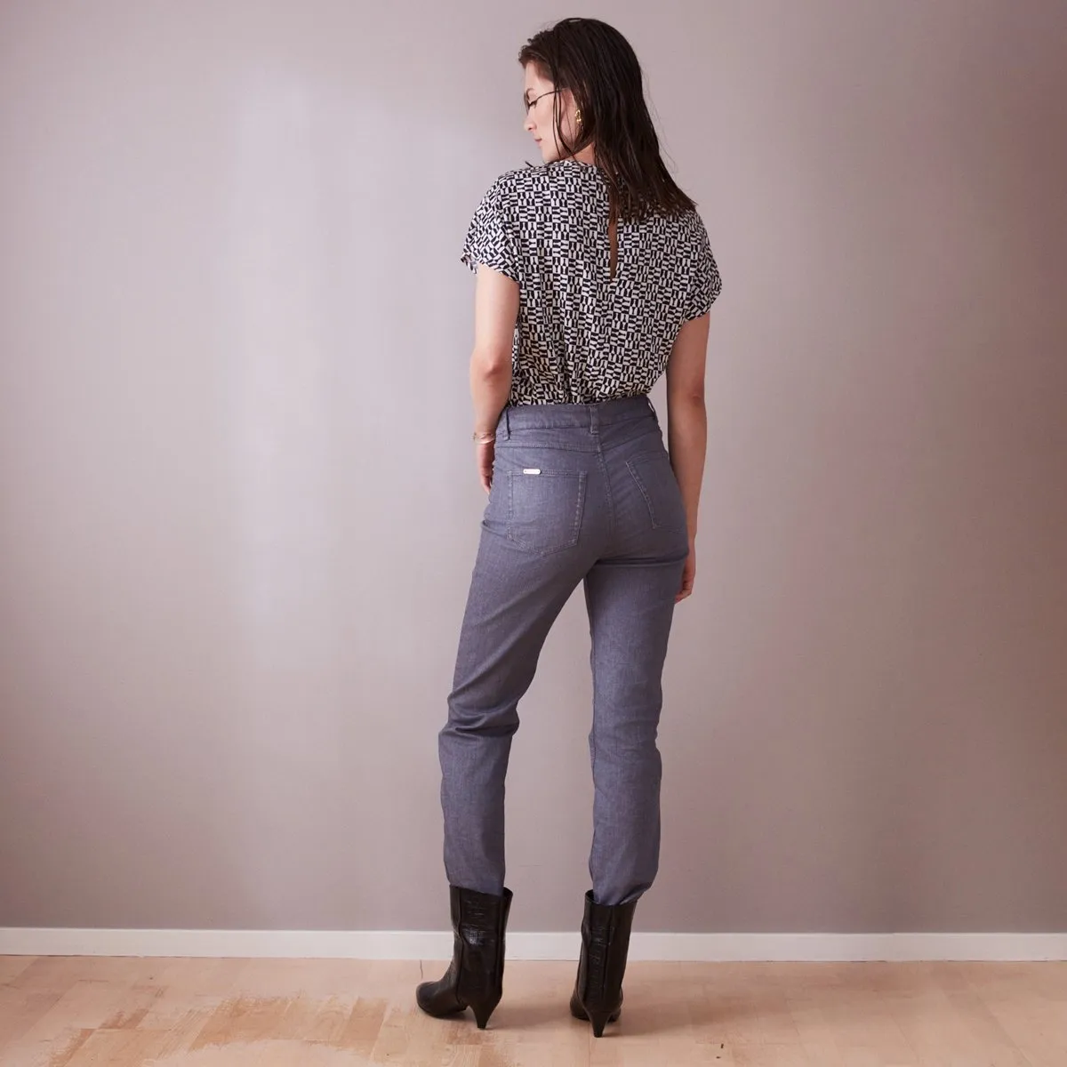 Straight Leg Jeans Grey