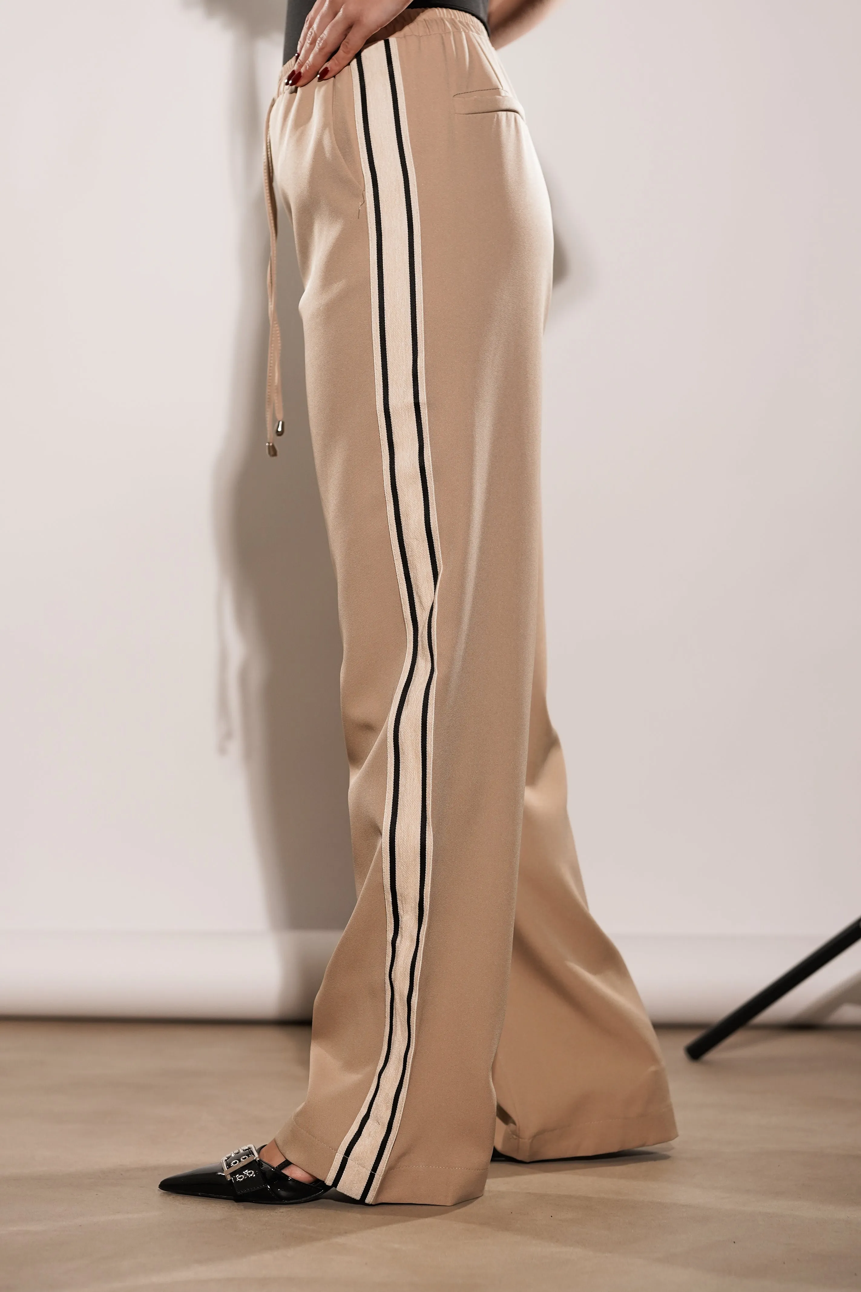 Straight leg striped jogger beige - Saar