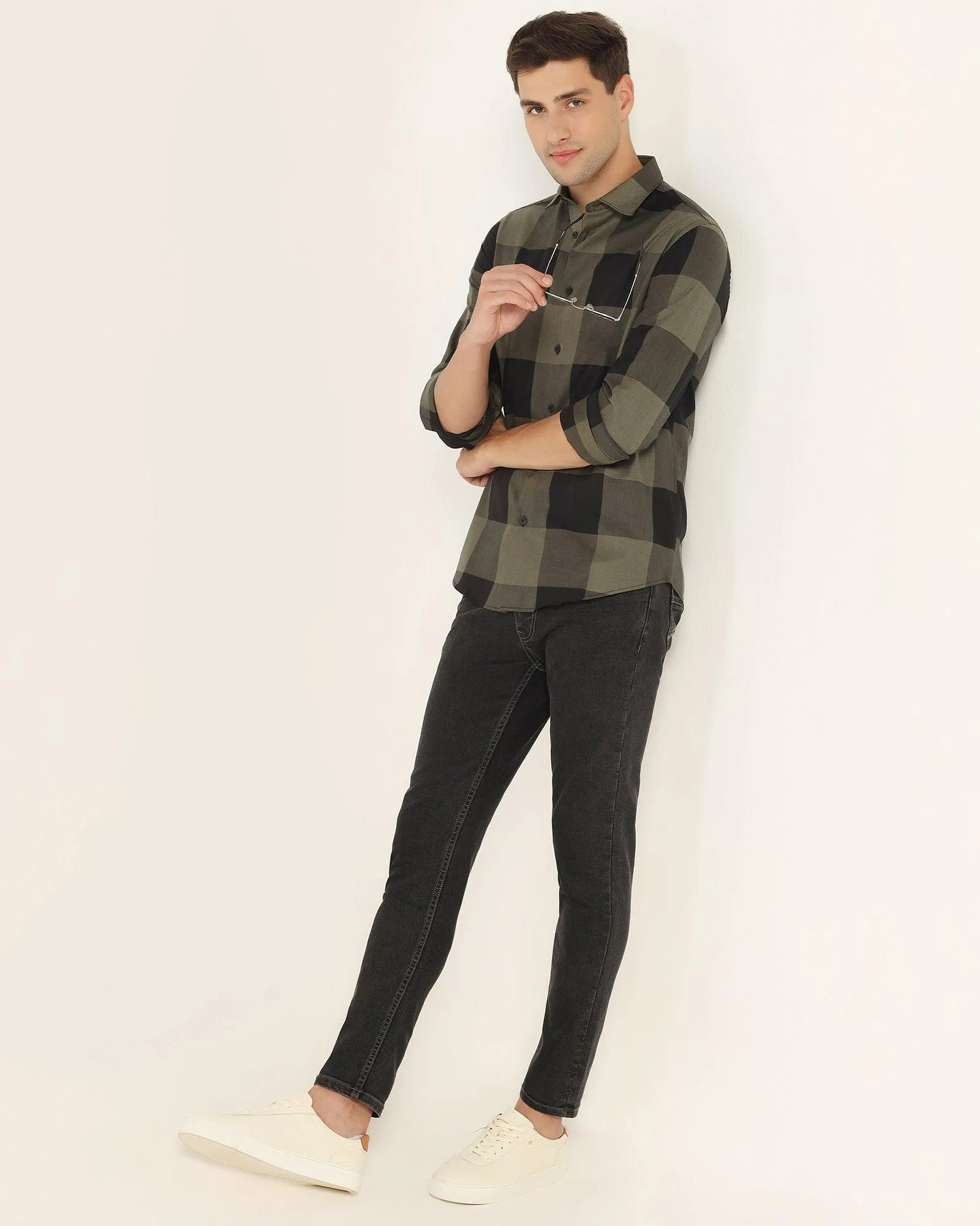 Super Clean Skinny Cropped Fiji Fit Black Jeans - Gagnon